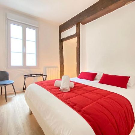 Le Soleil D'Or Apartment Chartres Ngoại thất bức ảnh